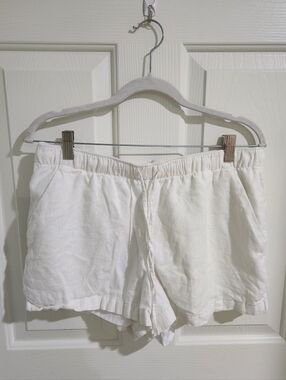 Hollister White Casual Linen-Blend Shorts
